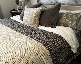 Brown Kantha Quilt: Handmade Cotton Bedspread, Queen/King Size