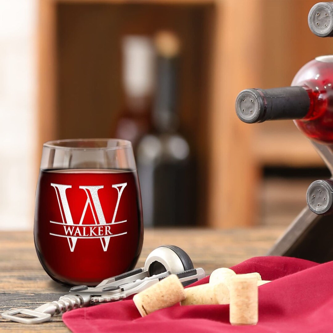 Personalized Engraved Wine Glasses for Couples Valentines Etsy