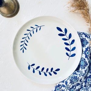 Minimal Blue Floral Plate, Cake Plate, Ceramic Plates, Decorative Plates, Jewelry Dish, Trinket Dish, Serving Plate, Dessert Plate Set