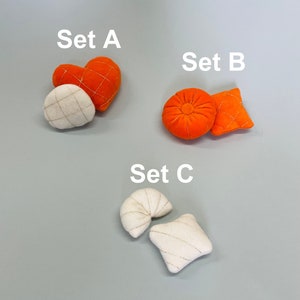 Dollhouse Pillows Set of 2, Miniature Pillows, Dollhouse Cushion, 1:12 Scale Pillows, Dollhouse Accessories