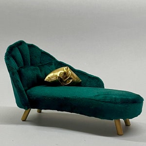 Miniature Chaise Lounge, Art Deco Miniature Sofa, 1:12 Scale Chaise Longue, Dollhouse Miniature Furniture, Velvet Chaise Longue image 1