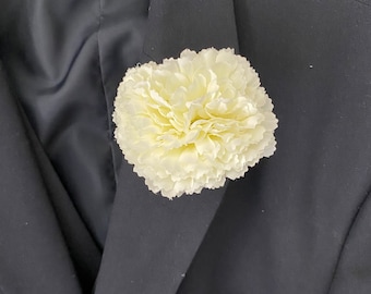 Formal carnation pin buttonhole. Ivory/cream