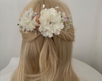 Handmade Silk Flower Wedding Hair Comb blossom flowers with Pearl Decor for hair decoration.
