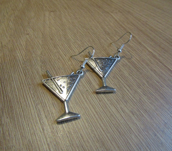 Cocktail Glass Dangle Earrings: Cocktail lover gift