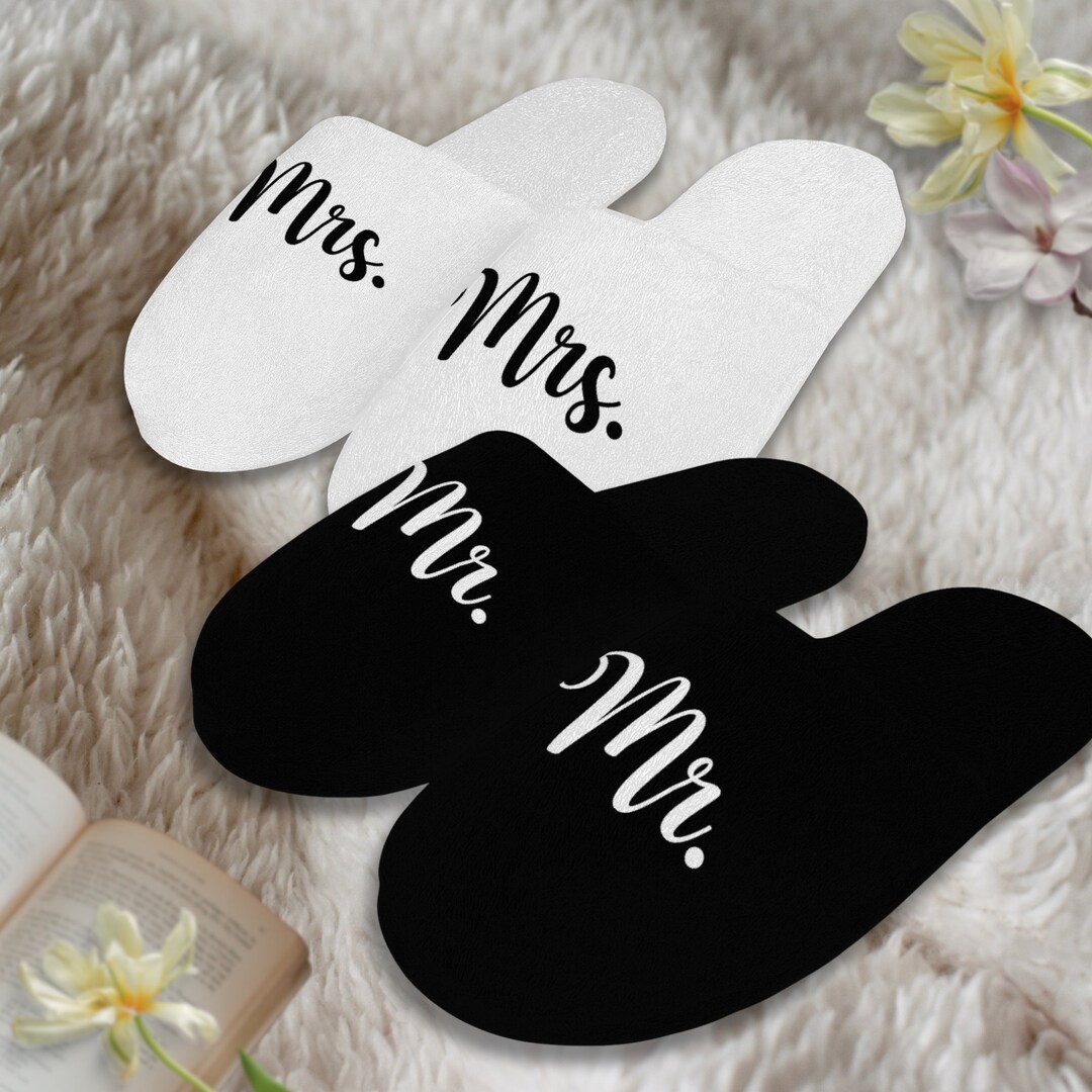 Mr and Mrs Slippers His and Hers Matching Couples Gifts Ideas Husband and Wife Present Newlyweds ...