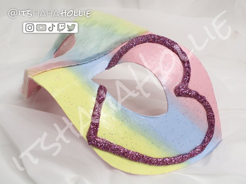 taylor swift mardi gras colors