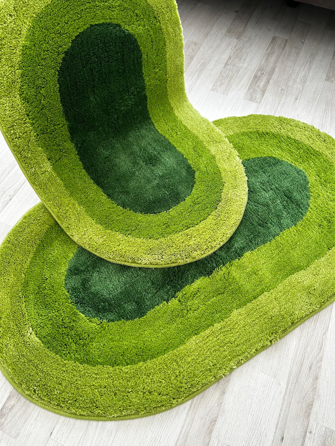 Green Fluffy Rug Minimalist Home Decor Handmade Tufted Rug Etsy