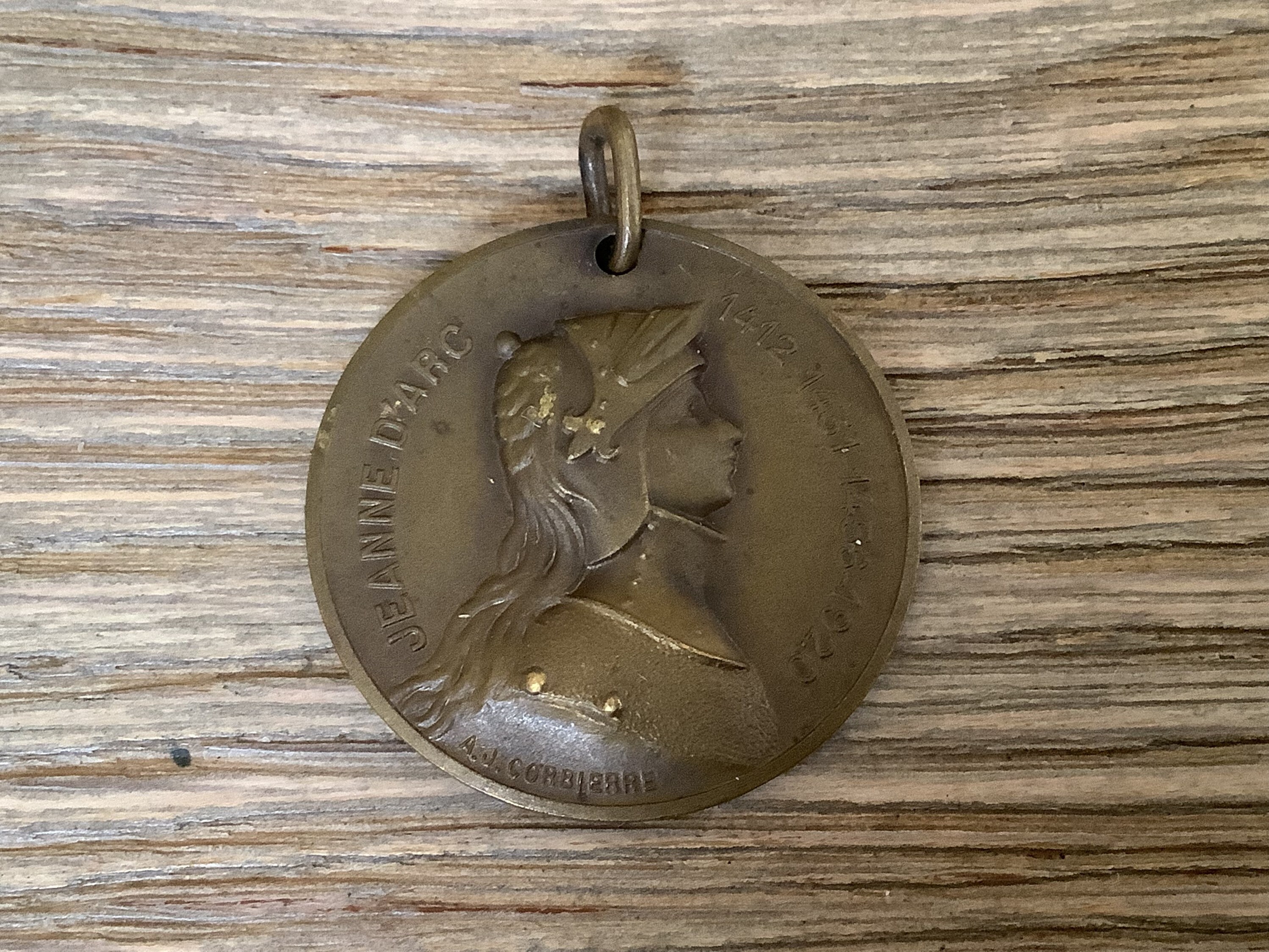 D28 Antique Medal Pendant of St. Jeanne D'arc 1920 - Etsy