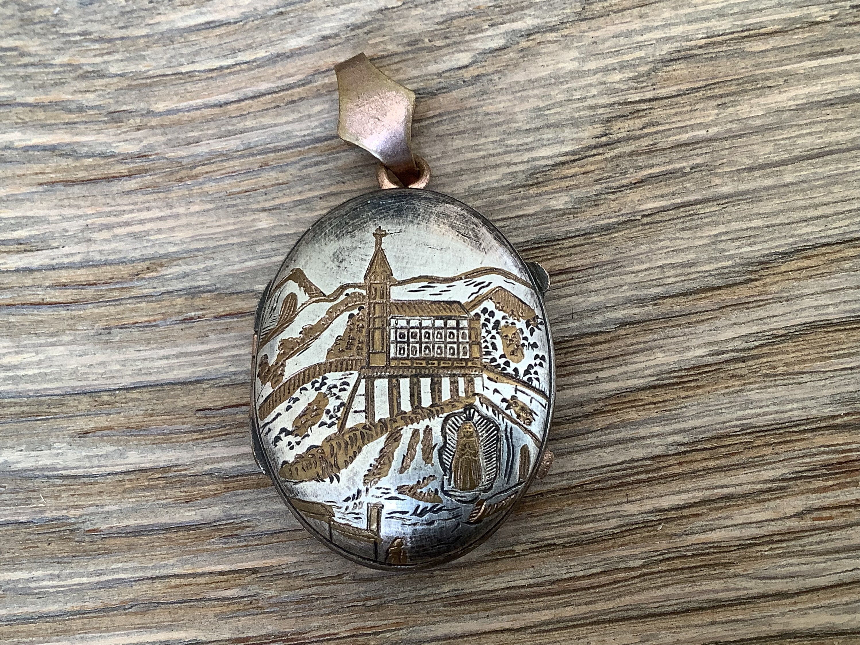 Bernadette voz - Etsy 日本