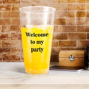 Personalisierte wiederverwendbare Plastikbecher mit Gravur Personalisierte Plastikbecher Perfekt für Geburtstage Hochzeiten Picknick Strandpartys