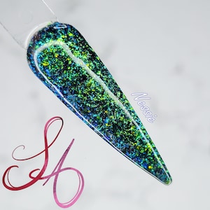 Nessie Dip Powder Blue Green Chameleon Flakes