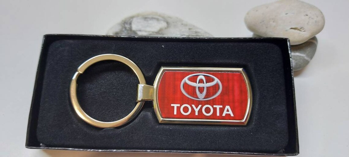 Toyota Chrome Keyring Key Fob Keychain Comes With Free Gift Etsy