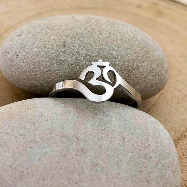 Om Ring