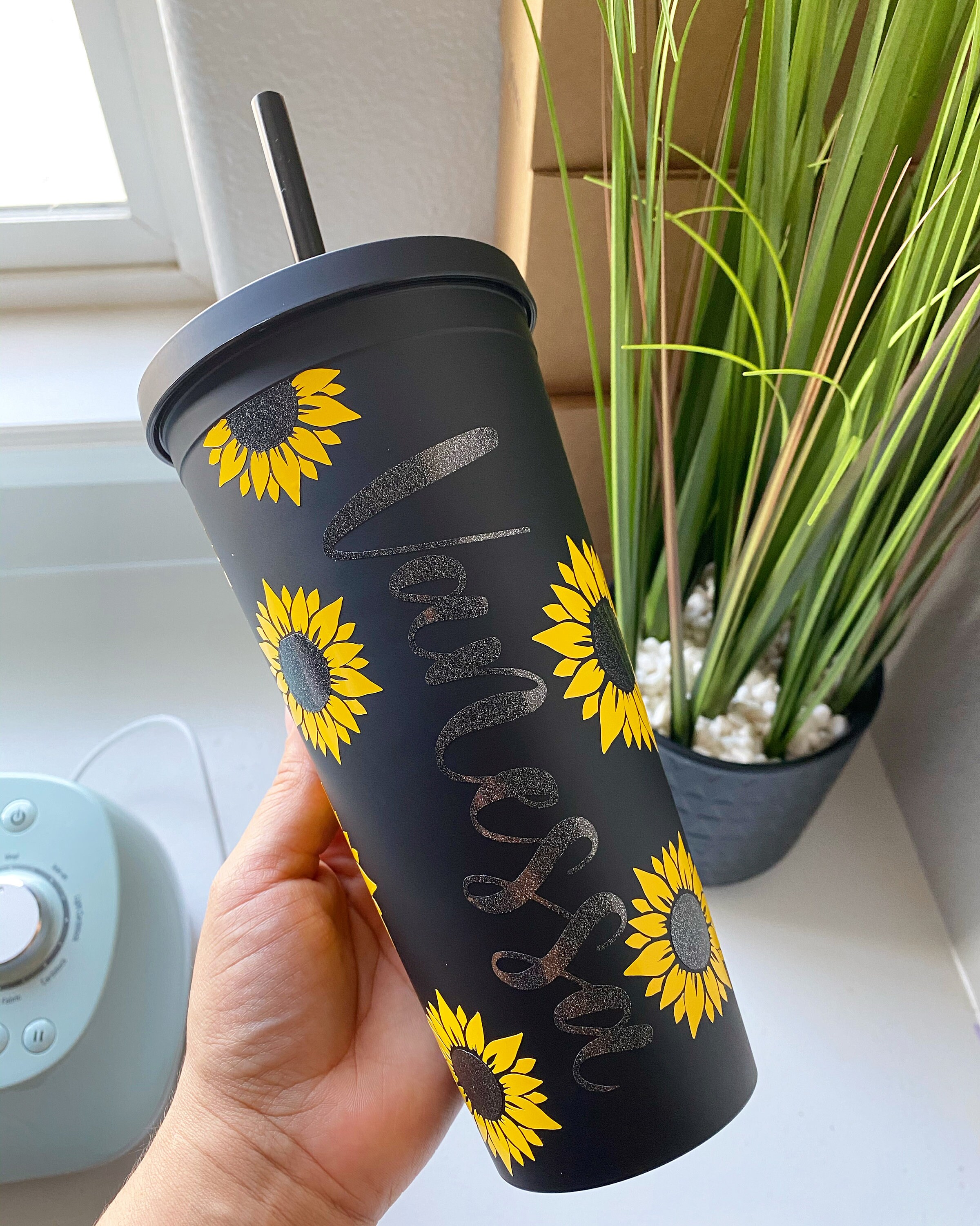black sunflower tumbler