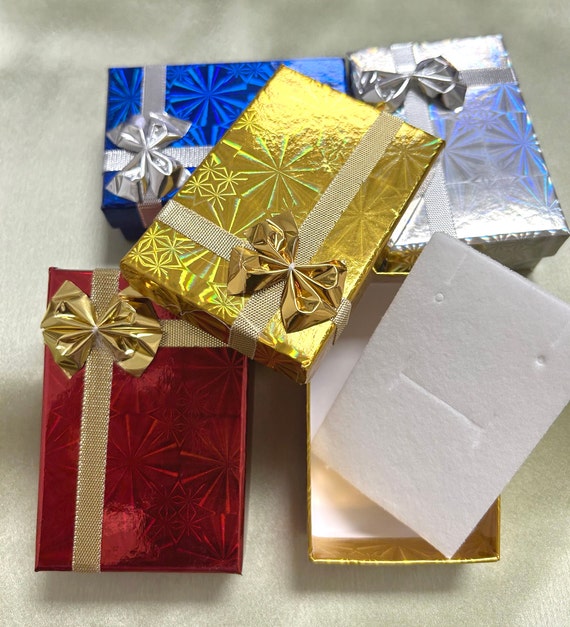 Scatoline Regalo per Gioielli Scatole Regalo Quadrate Con Fiocco e Inserto in Schiuma Scatole Regalo in Cartone con Coperchio per Orecchini Anelli Ciondoli Collane (6 Pezzi