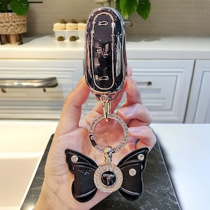  Erivis Car Key Holder for Tesla Model 3 Model Y
