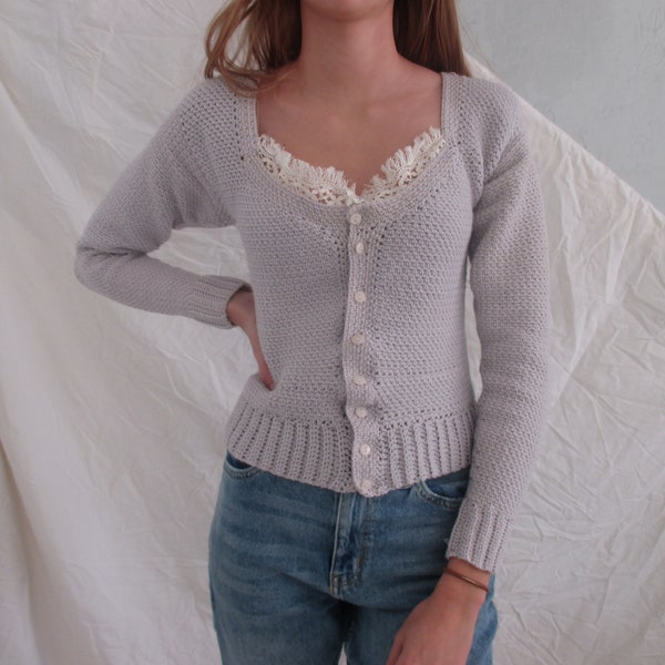 Cardigan gris avec dentelle en crochet handmade neuf