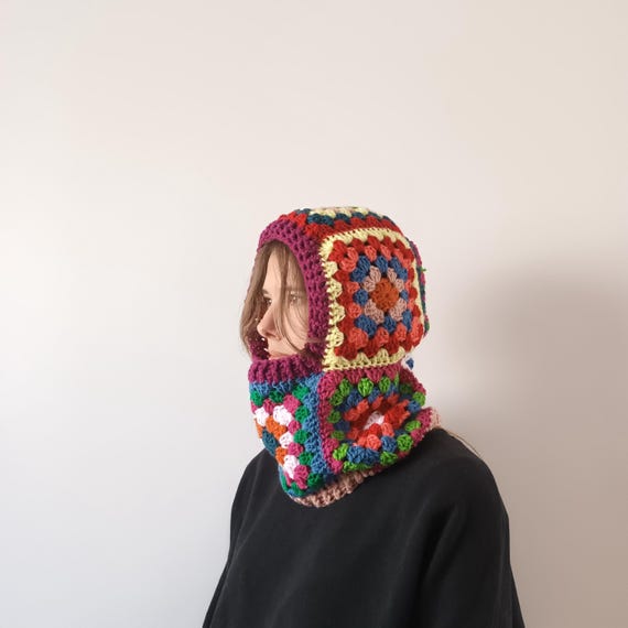 Modèle facile de Cagoule carrés grand-mères au crochet, Fichier PDF de modèle unisexe, Modèle Cagoule multicolore au crochet pour débutant