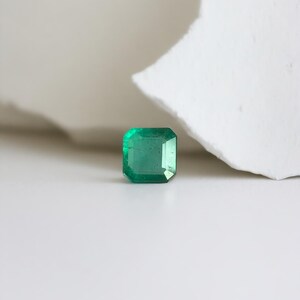 Brilliant Zambian Emerald – Square Cut Collector’s Gem