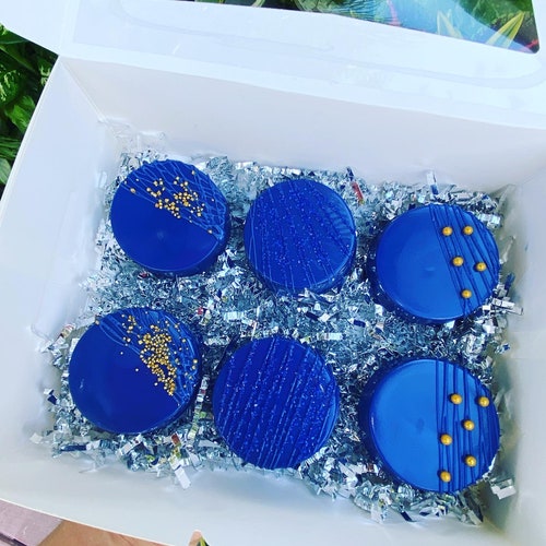 12 Rose Gold and Navy Blue Chocolate Covered Oreo Oreos Sweets Etsy