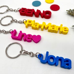 Personalized keychain with name, gift for starting school 2026, 3DKidsDesigns image 6