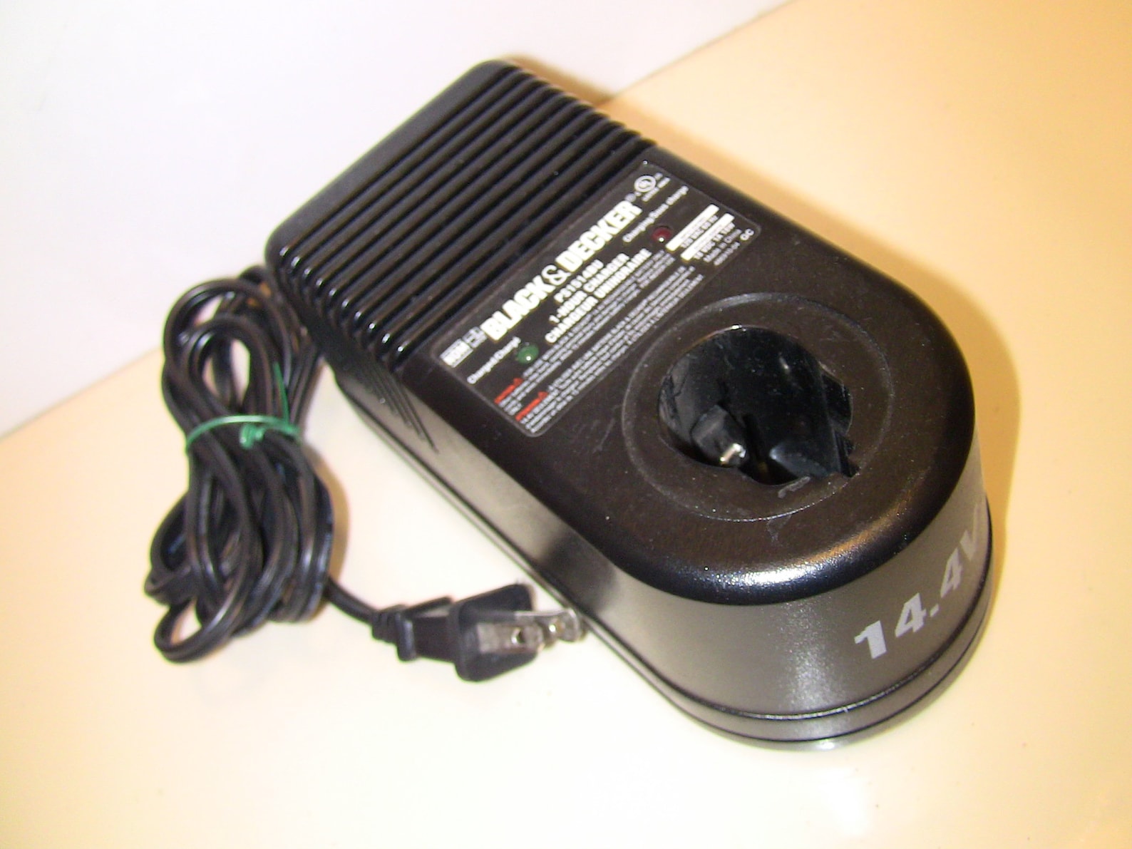 Genuine Black & Decker PS1514BU 14.4V 1 Hour Battery Charger Etsy