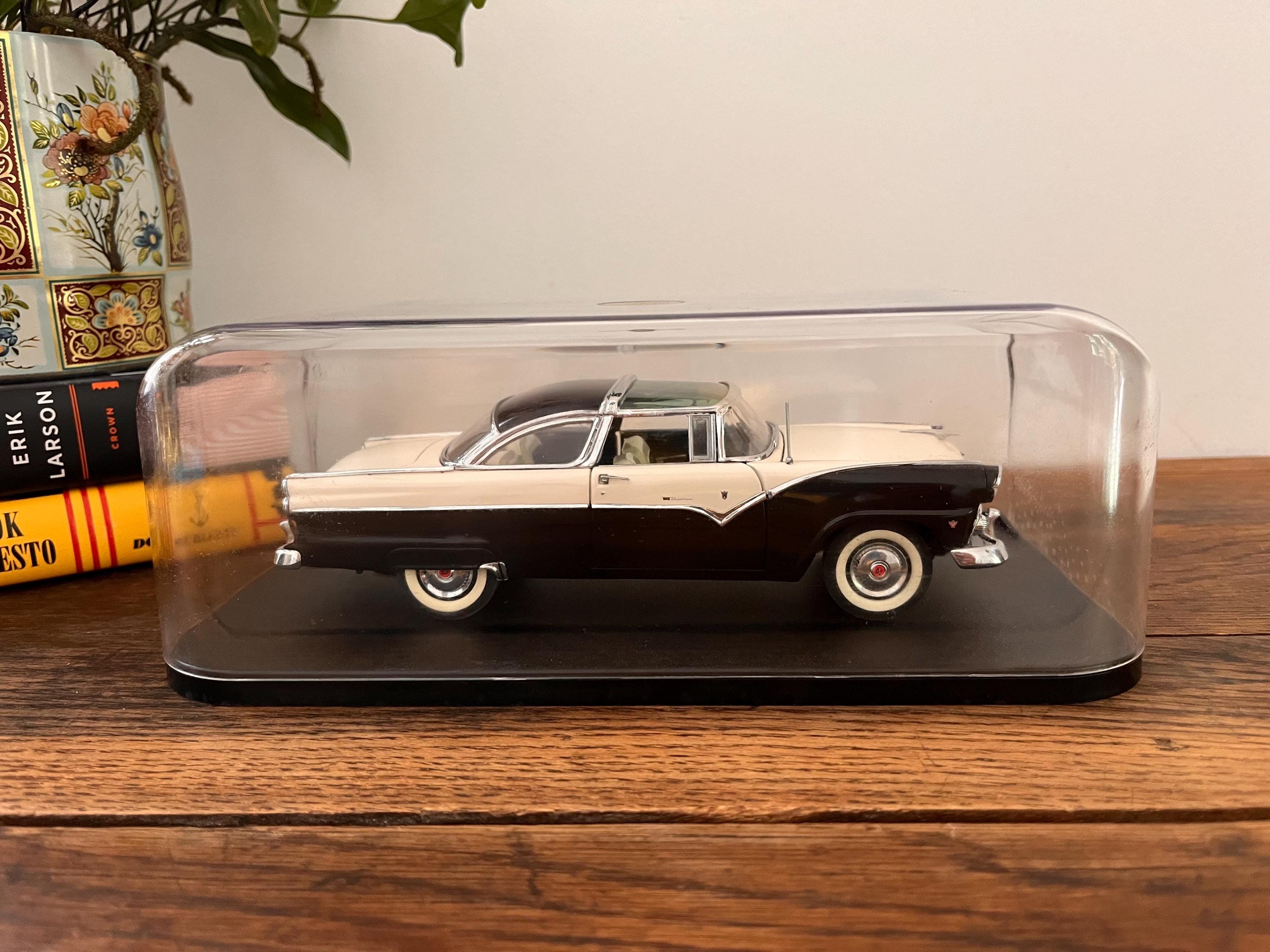 1955 Ford Crown Victoria, Danbury Mint Collection, MINT Condition