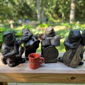 Maitland Smith Frog Jazz Band, LARGE Brass Frog Quartet with Bronze and Verdigris Finish, Handcrafted, Very Heavy and Totally Amazing
