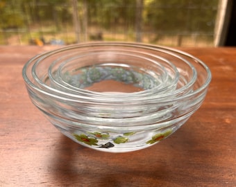 MCM Imperial Glass Nesting Bowls: Floral Design, Set of 4