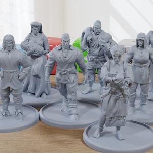 Common Civilians - Medieval Townsfolk / Villagers - 3D Printed Minifigures for Tabletop Role Playing Miniature Games 28mm / 32mm Scale