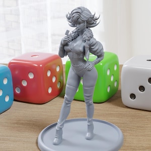 Flarya - Sexy Pin-Up Fan Art - 3D Printed Miniature Figure - 32mm / 75mm / 170mm Scale - Garage Kit