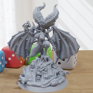 Succubus Rosalyn Sexy Pin-Up - 3D Printed Minifigures for Fantasy Miniature Tabletop Games DND, Frostgrave 28mm / 32mm / 75mm