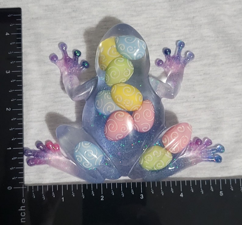 Resin Easter Egg Tree Frog - Etsy