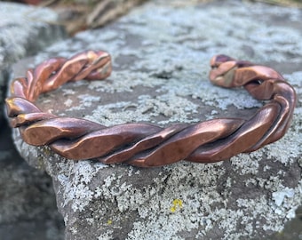 LG Smooth Textured copper bracelet + Free Polishing Wax