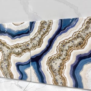 Blue Resin Geode Wall Art: Crystal Artwork, Luxury wall Decor, epoxy painting, gifts
