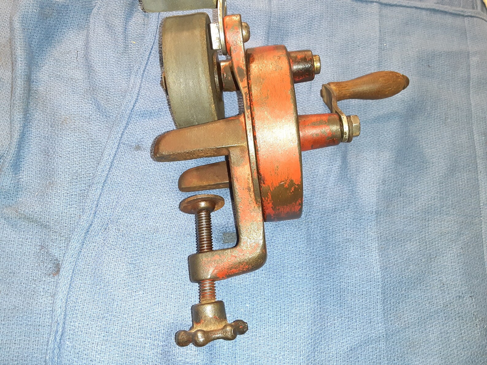 Vintage Craftsman hand grinder. Sturdy and well made usable Etsy