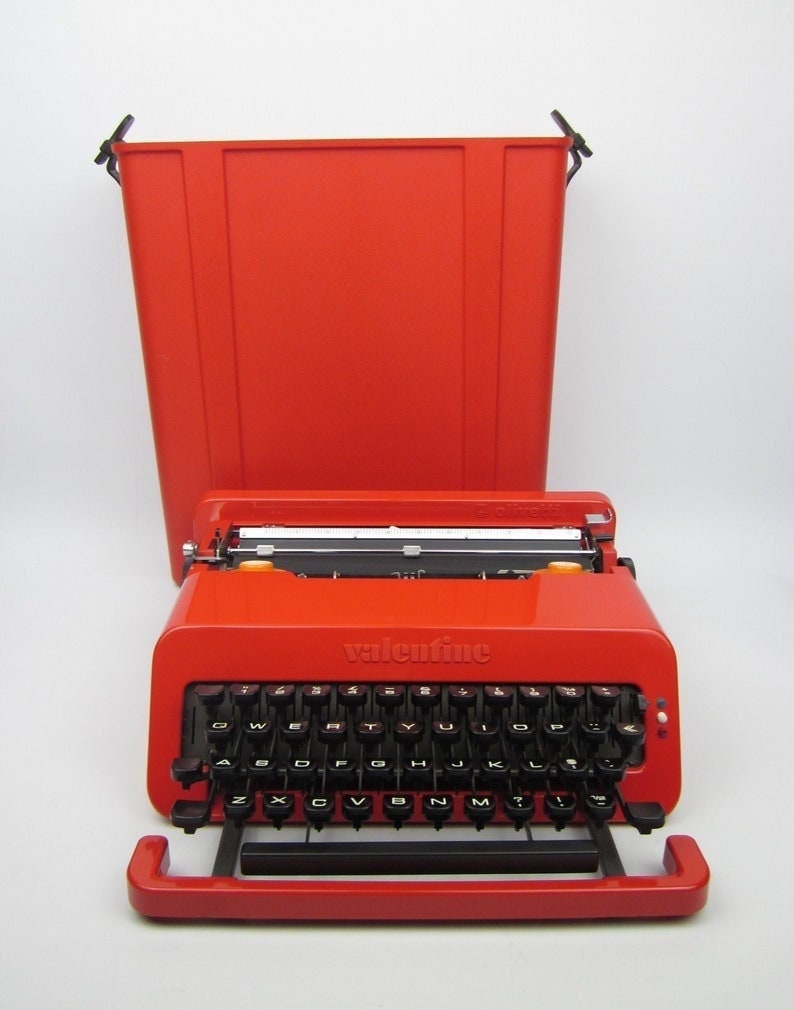 Olivetti オリベッティValentine スペイン製 タイプライター-