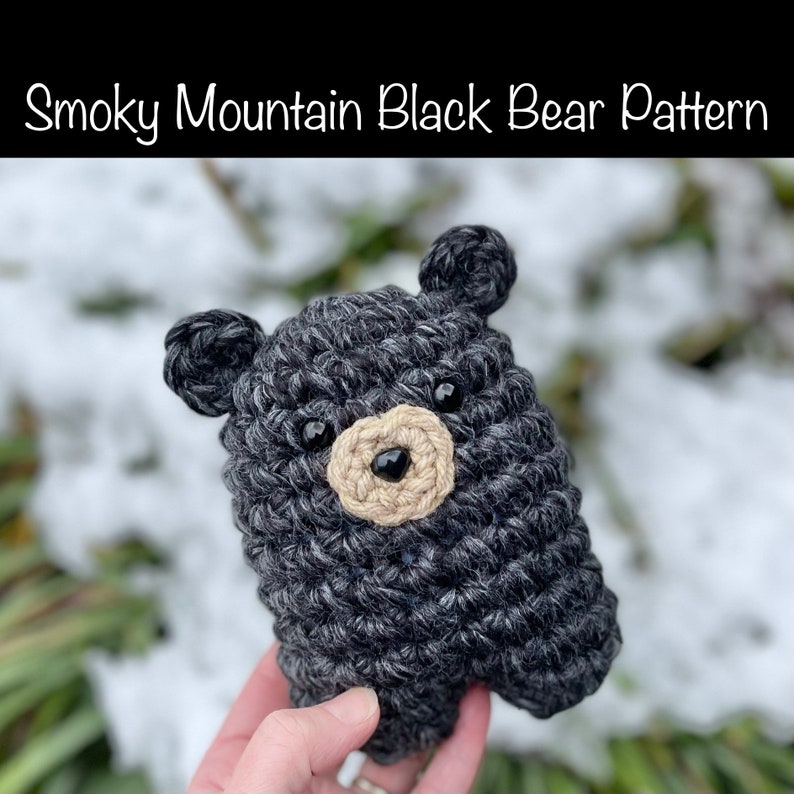 Smoky Mountain Black Bear Crochet Pattern image 1