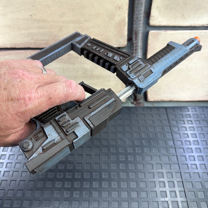 Star Wars Foam Blaster Prop Replica | Luke Cosplay Weapon For Halloween & Conventions