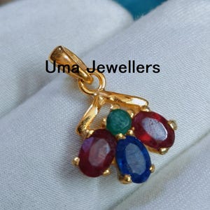 Halsband med rubin, safir och smaragd: 14k massivt guld med flera ädelstenar