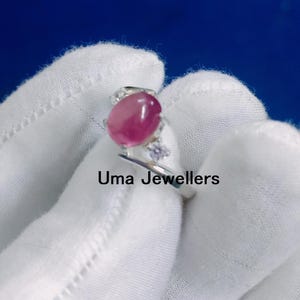 Anillo delicado con gema de rubí, anillos solitario de plata 925: acento de diamante,