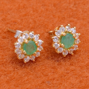 Natural Emerald Gold Stud Earring, 14k Solid Gold Gemstone Studs, Unique Stud Earring, Diamond Stud Earring, Handmade Jewelry Stud Earrings