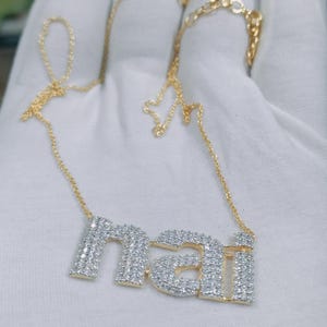 Diamant Blase Buchstabe Charme Halskette, 18k Gold Pave Blase Anfang NAI Halskette Diamant Benutzerdefinierter Buchstabe personalisierter Schmuck Muttertagsgeschenk