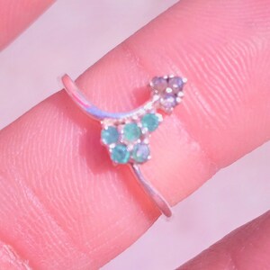 Minimale ring met smaragd en diamant: sterlingzilver, sieraden geboortesteen mei, cadeau