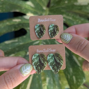 Mini Houseplant Earrings / Marble Pothos / Stud Botanical Earrings / Plant Lover Gifts