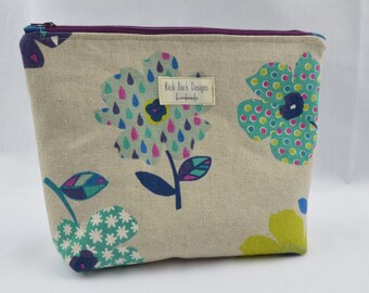 Floral Zipper Pouch, Zipper Bag, Cosmetic Bag, Mod Flowers, Cotton Linen Canvas Bag, Travel Bag, Gifts for Women, OOAK - ZP0003