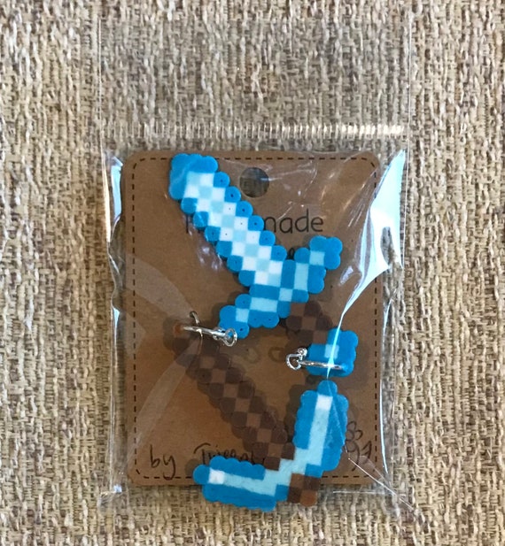 Minecraft Iron Golem perler beads  Diy perler bead crafts, Perler crafts,  Minecraft beads