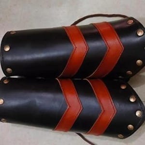 Viking Leather Bracers – Handcrafted Arm Guards for Cosplay & LARP – Medieval Norse Armor