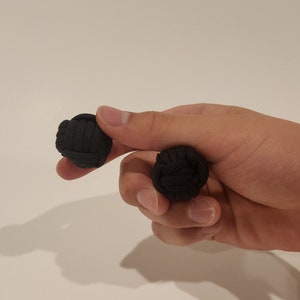 Paracord Boli Balls (Two) | Baoding Balls | Meditation Tool | Monkeys Fist | Skill Toy | Desk Toy