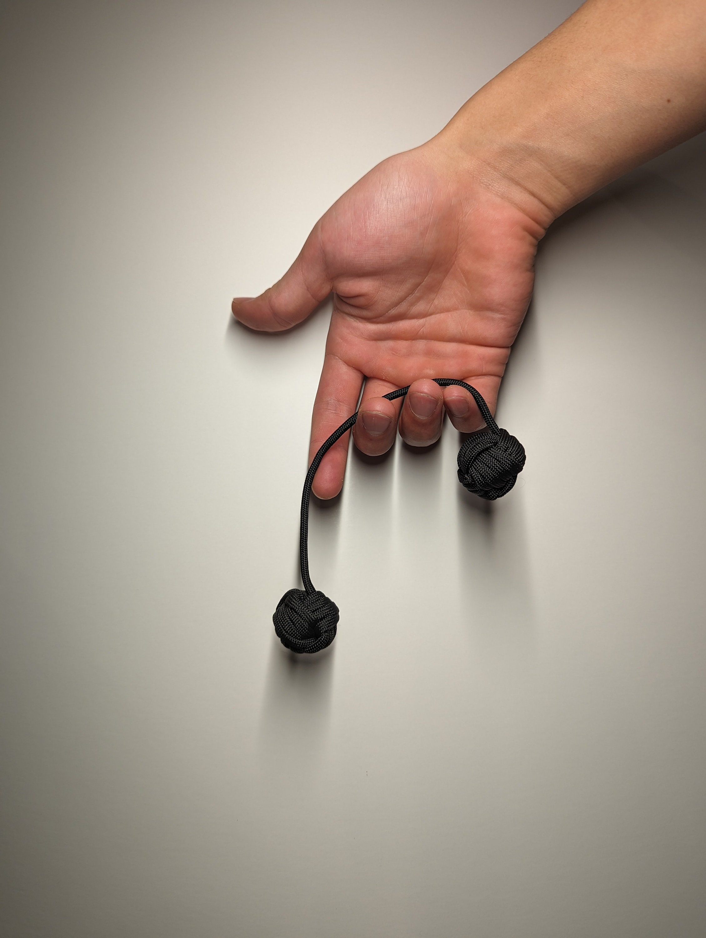 Monkeyfist Begleri | Greek Toy | Komboloi Derivative